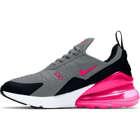 LIKE NEW! Nike Air Max 270 - Picture 13 of 16